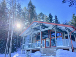 Гостиница Villa by the Lake, Йоутсено